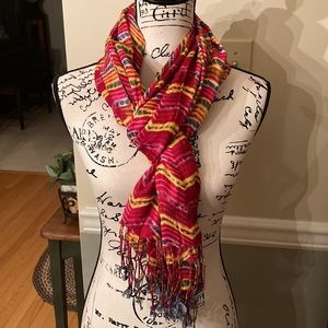NWOT! Lucky Brand oblong tie dye, fringed scarf
